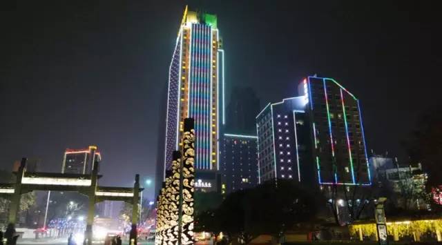 喜讯！湖北宜昌李总成功加盟蓝炬星